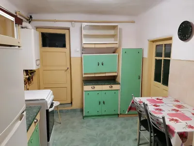 bucatarie spatioasa casa vanzare cumparare Sector 1 Bucuresti
